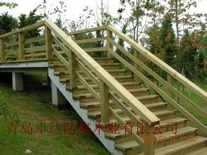 木橋樓梯扶手